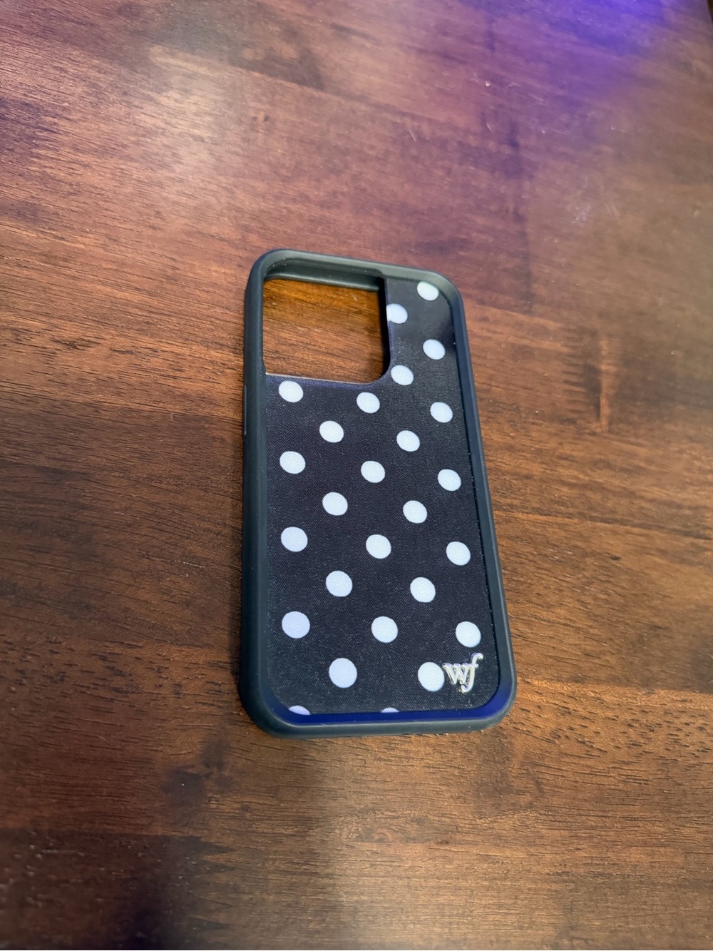 WILDFLOWER 15PRO CASE